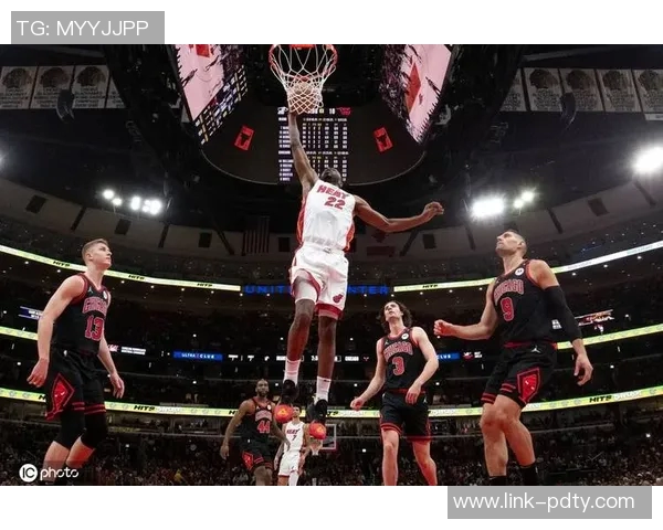 名嘴点评热火进攻风格独特但在东部竞争力仅为附加赛水平